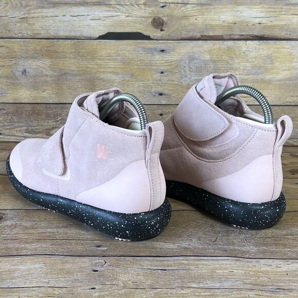 WORLD BOOTS Sz 7 Mens Chukka Moccasin Boots 100% Leather Suede Light Pink - Picture 11 of 16